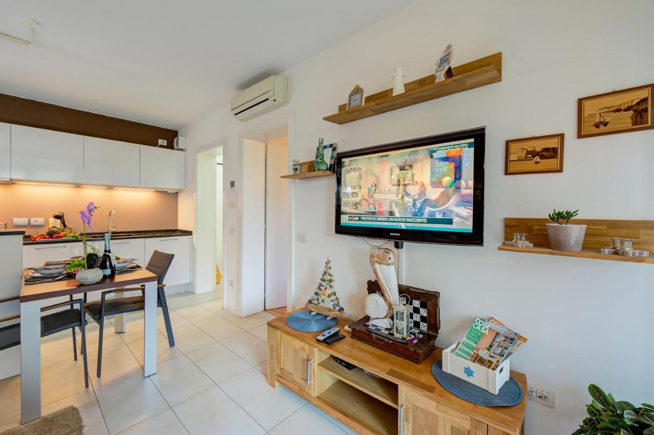 The Peace Of The Lake - Happy Rentals Torbole Sul Garda Bagian luar foto